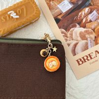 Pendentif de téléphone portable en forme de tarte aux œufs, jouet alimentaire simulé, petit pendentif créatif pour sac, porte-clés mignon pour voiture, vente en gros