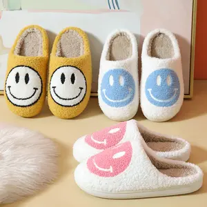 Zapatillas de casa con estampado de cara sonriente para mujer, pantuflas planas cálidas con cara feliz para invierno, 2023
