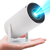 Mini projecteur à écran géant: HY300 Pro Android 11 4K Modèle ultra-clair à courte distance