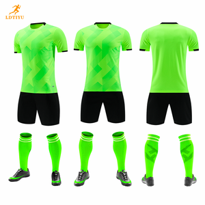Nouveau <span class=keywords><strong>Maillot</strong></span> de Football d'Entraînement Algérie Cap-Vert Col en V Motif à Carreaux Manches Courtes Séchage Rapide Respirant Kits de Maillots de Football pour Hommes Été - Product Image 5