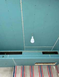 Plaque de plâtre <span class=keywords><strong>Ba13</strong></span> Plaque de plâtre <span class=keywords><strong>Ba13</strong></span> Plaque de plâtre à isolation thermique pour mur sec Plaque de plâtre B13 4ftx8ft - Product Image 6