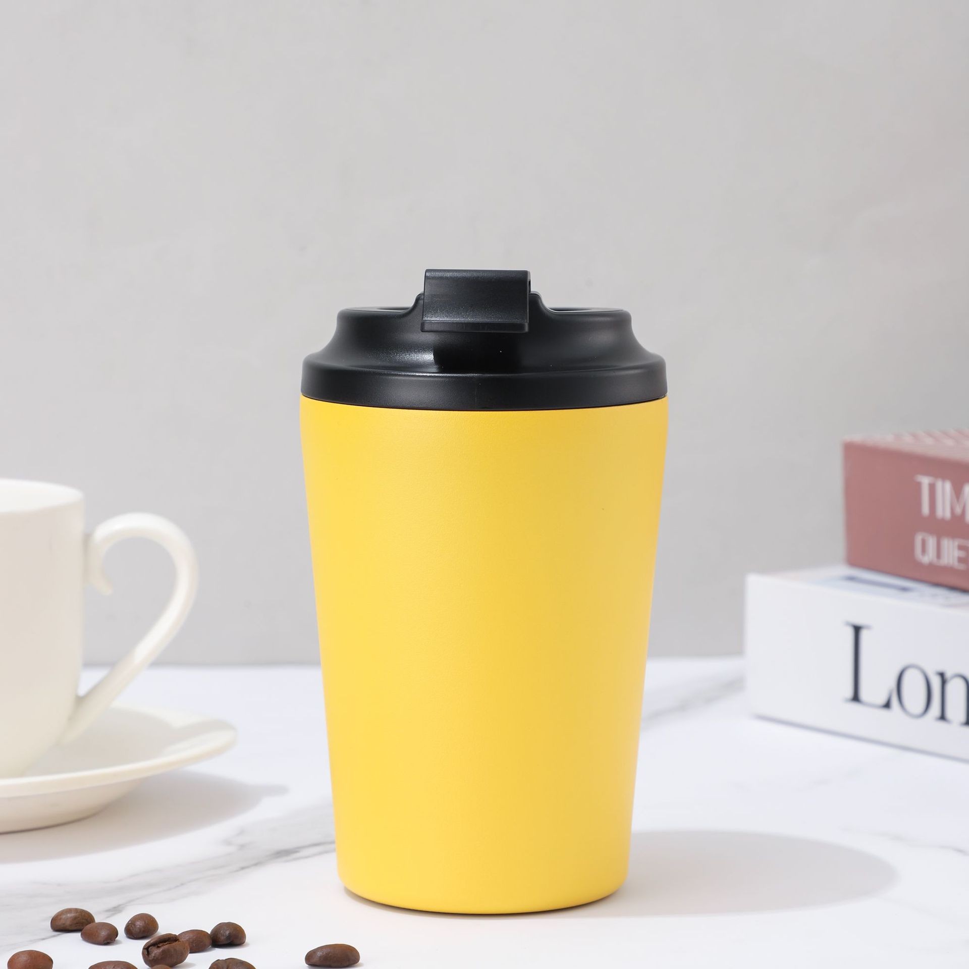 สีเหลือง