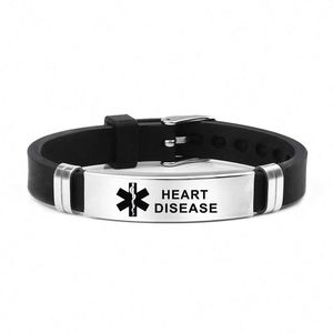 Bracelet en silicone personnalisable en gros avec boucle métallique à taille ajustable, articles promotionnels à bas prix avec texte de logo gravé - Product Image 1