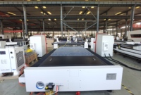 Mesin Pemotong CNC Laser Fiber untuk Penggunaan Industri Pendingin Air Motor Servo Schneider Cypcut AI Pemotongan Plat Logam 3-Axis