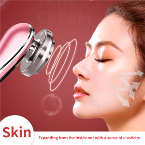 Un <span class=keywords><strong>appareil</strong></span> de beauté portable délicat et <span class=keywords><strong>compact</strong></span> qui resserre efficacement les muscles du visage et réduit les ridules. - Product Image 4