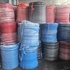 Stock restant de garnitures latérales en <span class=keywords><strong>PVC</strong></span> enduit, en tailles, grammages et couleurs variées - Product Image 1