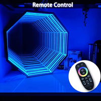 Miroir moderne design Infinity Miroir 3D LED de grande taille pour salle de bain Fonction anti-buée pour salon de beauté KTV Barber Shop