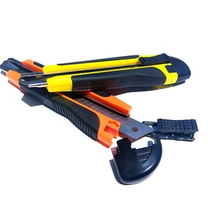 Cuchillo Multiusos de 9 mm con Hoja SK5, Grado DIY, Mango de Goma Personalizable, Soporte OEM - Product Image 4