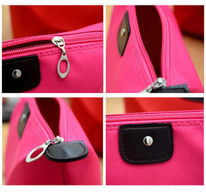 Promotion : Trousse de Toilette Pliable Imperméable Couleurs Bonbon Mignonne pour Filles avec Fermeture Éclair – Sac Cosmétique Pas Cher - Product Image 6