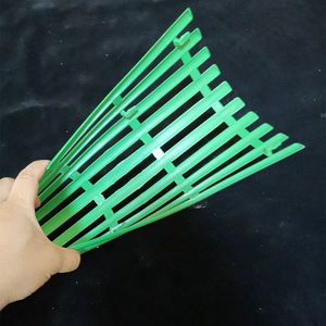 Tapis en plastique pour lapins <span class=keywords><strong>Cage</strong></span> européenne 40*28cm Champ de volaille Tapis en plastique Pièces de rechange gratuites Offre Spéciale haute qualité 15-25 ans - Product Image 5