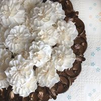 Maßgefertigte Handgemachte Dahlie aus Sola-Holz, Wasserfeste Öko-Blumendekoration für Zuhause, Hochzeit und Partys