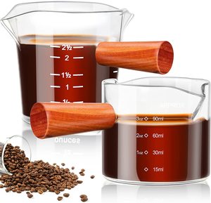 Messbecher mit Doppel-Ausgießer Espresso Likör Gläser Klare Runde Becher mit Holzgriff für Milch Kaffee Tee - Product Image 4