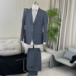 Costumes d'entreprise sur mesure pour hommes avec garantie d'ajustement personnalisé pour les apparitions vidéo de travail à distance pour les professeurs d'université - Product Image 6