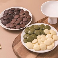 Großhandel Schwarz-Weiße Schokoladenmünzen Backzutaten für Kuchendekoration Hochwertige Kokosnuss-Aromatisierte Reine Schokolade