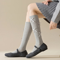 Chaussettes grises en coton, style décontracté, antidérapantes, respirantes, longueur genou