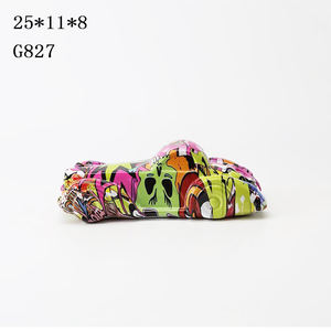 S-estatua de perro <span class=keywords><strong>Chihuahua</strong></span>, juguete de carreras colorido, transferencia al agua, artesanía de resina, precio de fábrica - Product Image 2