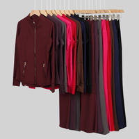 Ensemble de sport yoga pour femme DF de la même marque - Tenue 2 pièces avec leggings taille haute froncés pour le Pilates, la course et l'entraînement en salle de sport