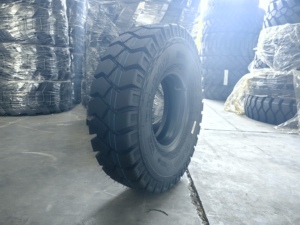 ยางอุตสาหกรรมลม DUHOW DH-907 6.00-9 7.00-12 28*9-15 แบบไบแอส ขนาดเส้นผ่านศูนย์กลาง 28 นิ้ว ใหม่ รับประกัน 2-3 ปี - Product Image 1