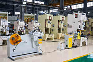 Persmachine Aluminiumfolie Bakjes Ponsmachine - Product Image 2