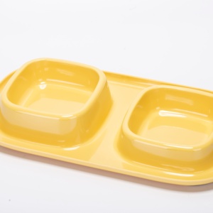 Moderno Plato Cuadrado de Melamina para Mascotas, Recipiente para Comida y Agua para Mascotas, Suministros Diarios para Mascotas Domésticas - Product Image 1