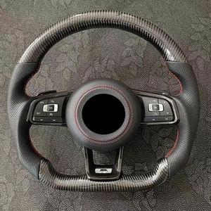 Volant sport personnalisé en cuir et fibre de carbone pour VW <span class=keywords><strong>Golf</strong></span> 4 5 6 <span class=keywords><strong>7</strong></span> R MK7 8 Polo GTI <span class=keywords><strong>GTD</strong></span> avec surpiqûres rouges et palettes de changement de vitesse - Product Image 1