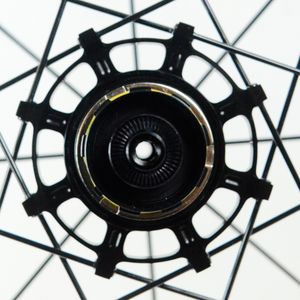 גלגלי אופני כביש 700C מסיבי פחמן, סט גלגלים קל משקל, גלגלי כביש פחמן עם בלמי V/C, חישוק קרבון ללא צמיג פנימי 50 קלינצ'ר, חישוק קרבון ללא צמיג פנימי, חישוקי Direct-Pull F/V - Product Image 6