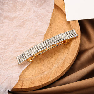 مشابك شعر مربعة فاخرة فاخرة من الكريستال اللامع إكسسوارات للنساء والفتيات مشابك شعر لامعة من حجر الراين لحفلات الزفاف - Product Image 3