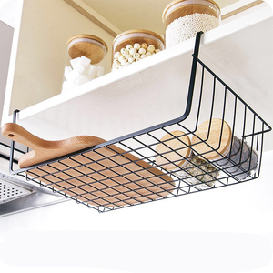 <span class=keywords><strong>Étagère</strong></span> de rangement sous l'<span class=keywords><strong>armoire</strong></span> - <span class=keywords><strong>Étagère</strong></span> de rangement en métal suspendue avec paniers pour cuisine, garde-manger, salle de bain, blanc et noir - Product Image 3