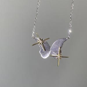 สร้อยคอเงินแท้ S925 รูปดาวตกพร้อมพู่ห้อย สายแบบกล่อง ประดับเพชรเต็มวง ดีไซน์หรูหรา แนวกาแล็กซี่ สวยงามดุจเทพธิดา - Product Image 5