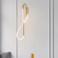 Applique murale moderne en travertin jaune pour chambre d'hôtel, design rond, éclairage avec abat-jour en verre blanc brillant