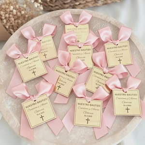 Targhette Nomi Personalizzate in Acrilico Quadrate Incise al Laser - Regali Eleganti e Personalizzati per Matrimoni, Battesimi e Prima Comunione - Product Image 5