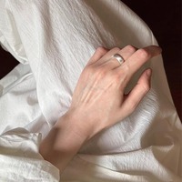 Anillo de Tungsteno Estilo Japonés-Coreano con Forma de Estrella de Mar para Mujer, Nuevo Diseño Minimalista de Dos Capas para el Dedo Índice, Sutilmente Lujoso