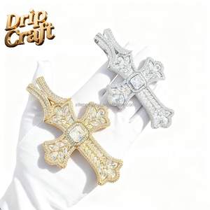 Colgante de Cruz Cristiana con Hoja de Arce DC Drip, con Incrustaciones de Cobre Chapado en Oro Genuino, Estilo Hip Hop, Unisex, con Circonita 5A, BIG-3 - Product Image 4