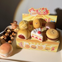 Nouvelle série de boîtes mystères Moozy : Jouet anti-stress à presser en forme de gâteau, à rebond lent, en PU souple et compressible, pour les plus de 14 ans