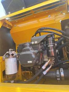 Excavadora Komatsu PC200 usada, modelo 2022 de 20,7 toneladas con componentes de núcleo funcional, motor, caja de cambios, bomba de engranajes, rodamiento PLC - Product Image 6