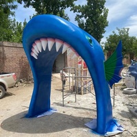Sculpture de bouche de requin en résine et fibre de verre, design moderne réaliste, personnalisable en couleur et taille, pour décoration de jeu interactif extérieur