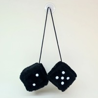 Dés mignon voiture décor cintre 3 pouces cheveux longs thermo-estampillé point dés en peluche jouet porte-clés Cube pendentif voiture suspendus décoration