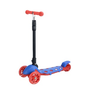 Trottinette enfant trois roues pliable, hauteur réglable, corps en plastique, pour enfants de 1 à 9 ans - Product Image 5