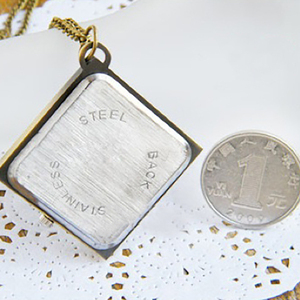 Vieux losange Carré Bronze Rétro Design Laiton <span class=keywords><strong>Montre</strong></span> De Poche Pendentif Cadran Ouvert Collier Cadeau Pour Hommes Femmes <span class=keywords><strong>Montre</strong></span> De Poche - Product Image 2