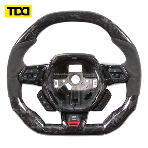 Volant en fibre de carbone véritable TDD compatible avec Lamborghini Huracan URUS LP610 & LP580 & EVO - Product Image 4