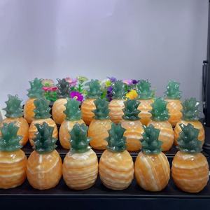Vente en gros : Modèle de fruit sculpté en pierres précieuses naturelles (Calcite <span class=keywords><strong>Jaune</strong></span> + <span class=keywords><strong>Aventurine</strong></span> Verte) en forme d'ananas pour décoration et cadeau - Product Image 2