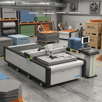 Machine de découpe numérique CNC à plat pour panneaux acoustiques en feutre PET, rainurage, découpe en V et découpe de formes