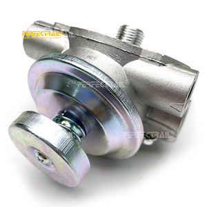 PERFECTRAIL 70993018 vente en gros de <span class=keywords><strong>pièces</strong></span> automobiles tracteur moteur pompe d'amorçage de carburant pompe de levage pour Massey Ferguson pour New Holland TN TL - Product Image 1