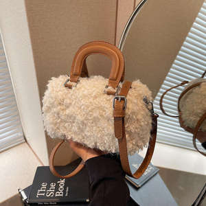 Sac à main en peluche zippé pour femme, nouvelle collection hiver 2026, sac bandoulière coréen tendance - Product Image 2