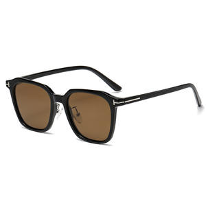 Gafas de Sol Cuadradas Ks 3783, Montura de PC, Lentes TAC con Protección UV400, Antideslumbrantes, Unisex, Color Beige, para Conducir y Uso en Exteriores - Product Image 5