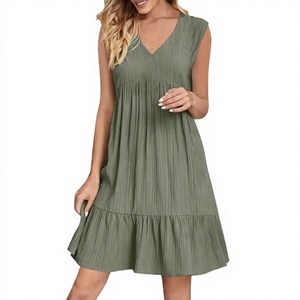 Robe d'été décontractée sans manches pour femme, col en V, coupe trapèze, mini-robe unie avec ourlet à volants, en coton tissé respirant, coupe ample - Product Image 4
