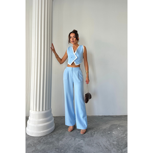 Ensemble décontracté pour femme : gilet court bleu avec passepoil asymétrique et short en tricot pour le printemps et l'été, taille XS - Product Image 1