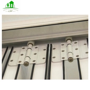 <span class=keywords><strong>Puerta</strong></span> de rejillas plegables aislantes de acordeón con vidrio decorativo y <span class=keywords><strong>cerradura</strong></span> - Product Image 2