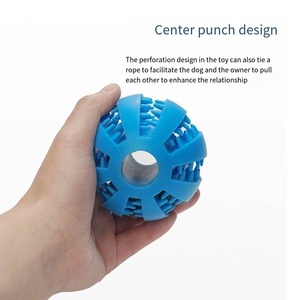 2025 Jouet à mâcher durable en caoutchouc en forme de pastèque pour mâcheurs agressifs, résistant aux morsures, balle de puzzle à alimentation lente, jouets de nettoyage dentaire - Product Image 2