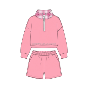 Ensemble deux pièces boutique pour petites filles : Sweat-shirt imprimé personnalisé à demi-zip, manches longues, col à carreaux et short à poches - Product Image 2